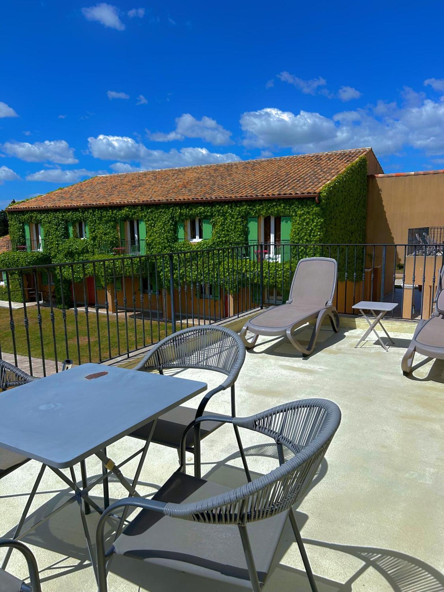Hotel Terriciae Aux Portes De Maussane Les Alpilles Habitación foto